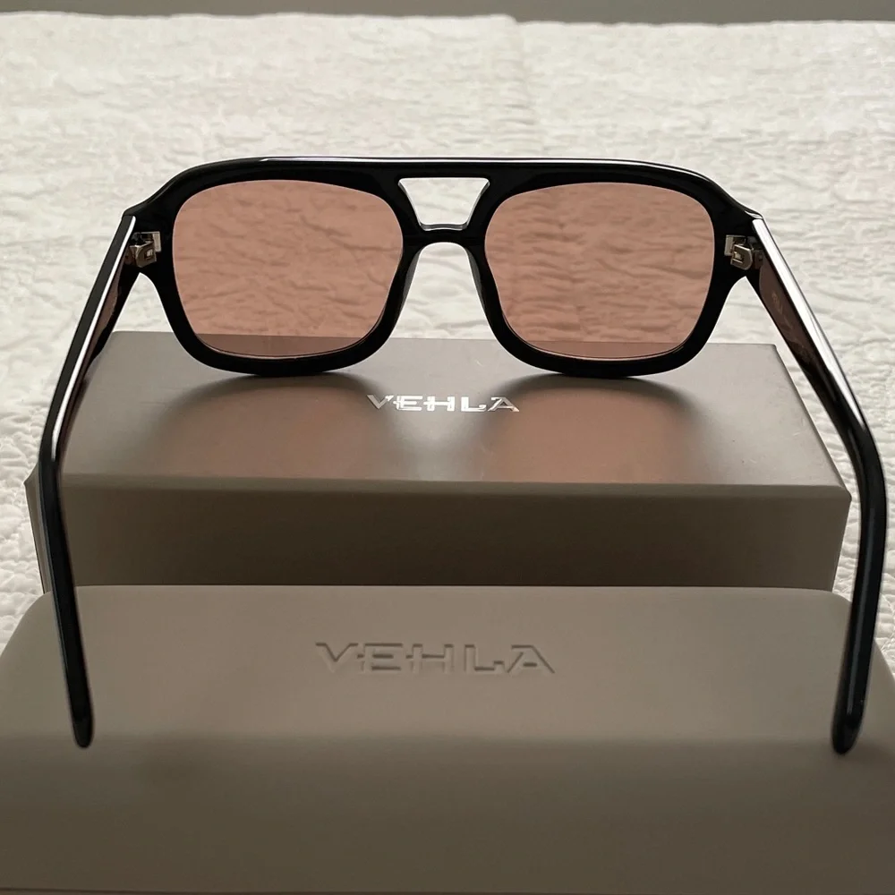 VEHLA DIXIE - BLACK/TOFFEE Sunglasses Brand New in Box with Plastic - Picture 6 of 6